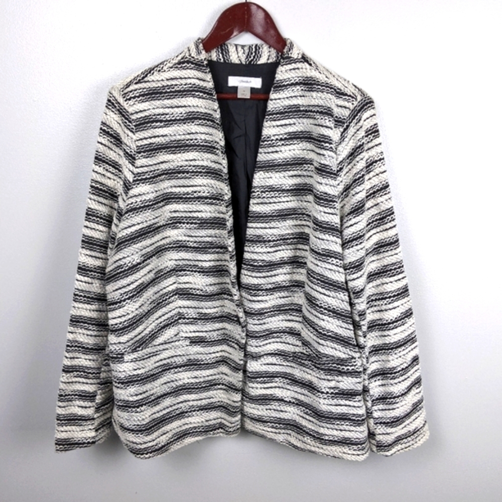 CJ Banks | Black and White Blazer Size 2X